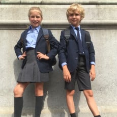 de-dames-schooluniform